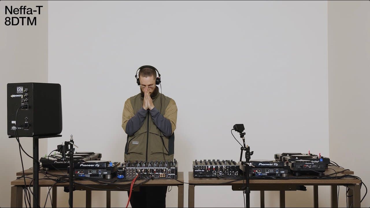 Neffa-T - 8 Deck Technical Mix